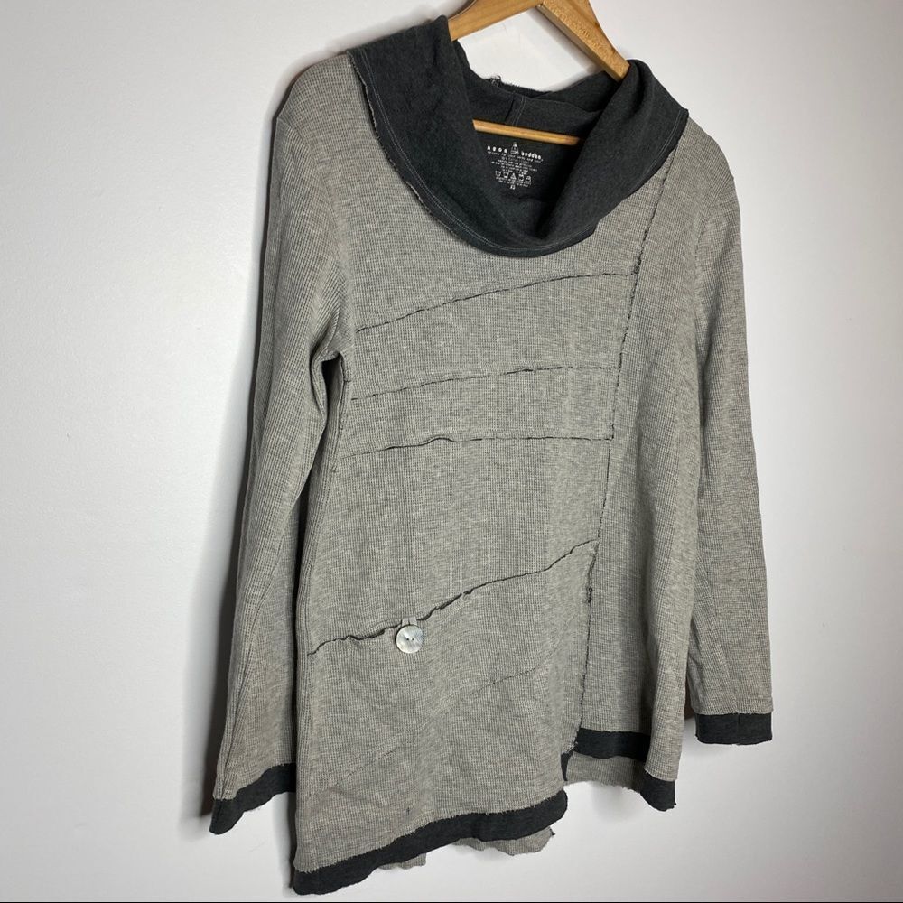 Neon Buddha Waffle Knit Cowl Neck Sweater Gray Women's size XS - Picture 6 of 8
